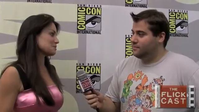 Exclusive Erica Durance Talks Lois Lane, Future of 'Smallville' The Flickcast смотреть онлайн