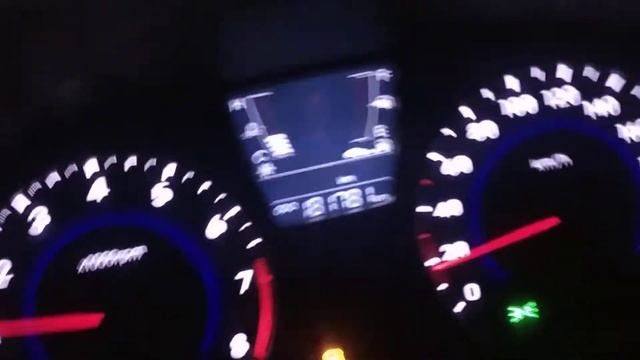 Хендай Солярис глюк датчика бензобака смотреть онлайн