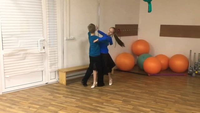Танцы/танго/спортивные танцы/ смотреть онлайн
