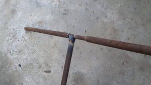 САДОВЫЙ БУР в деле / как сделать САДОВЫЙ БУР / БУР из диска болгарки / ручной бур своими руками