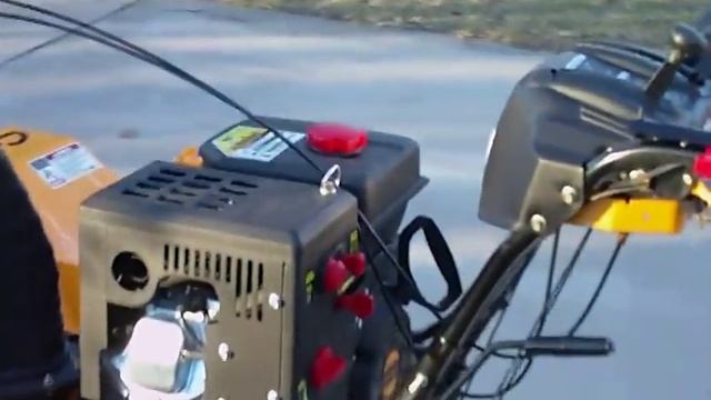 Снегоуборщик Cub Cadet 945 смотреть онлайн