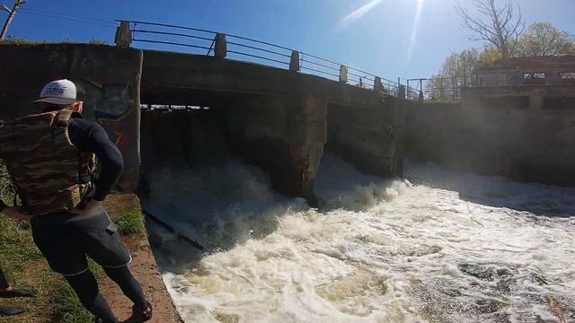 Река Оредеж (верх): HellBUS BRO - SUP Surfing смотреть онлайн