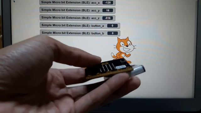 Scratch controller with Micro:bit over BLE (Bluetooth Low Energy) смотреть онлайн