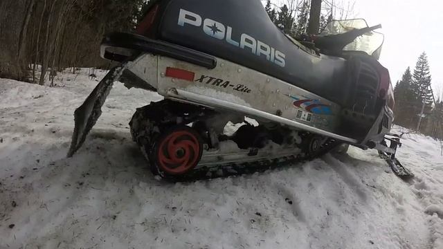 Обзор Polaris Indy 440 Xtra Lite Sport. смотреть онлайн