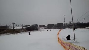 Езда на лыжах задом