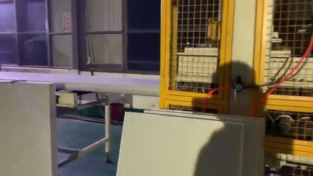 Производство утеплителя XPS толщиной 100 мм БЕЗ третьего вспенивателя, только СО2+этанол. смотреть онлайн