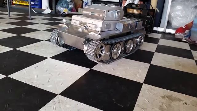 Танки масштаба 1/6 от metalbox смотреть онлайн