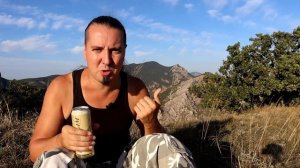 Глеб Олейник узнал все свои гитары в слепом тесте! История про «яйца в звуке».