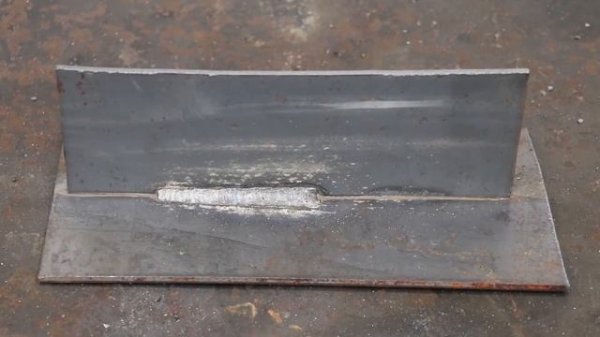 Полуавтоматический сварочный аппарат ANDELI MIG 250E RUS