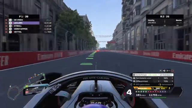 F1 2020 carrière Mode Mercedes-AMG # 8 Azerbeidzjan Baku смотреть онлайн