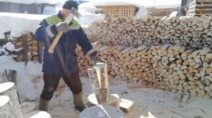 Правильная колка  дров