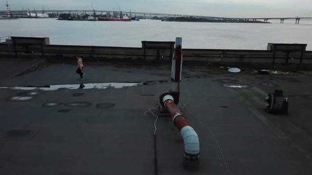 Man Dancing Hip-Hop On Rooftop | Free Stock Video Footage HD 4K смотреть онлайн