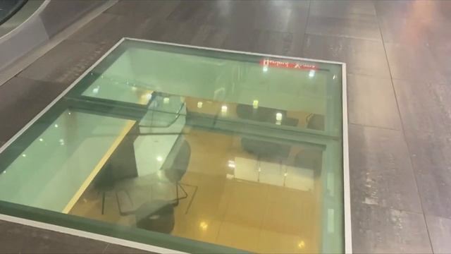Стеклянные полы смотреть онлайн