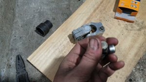 Замена крестовины рулевого карданчика volvo xc90