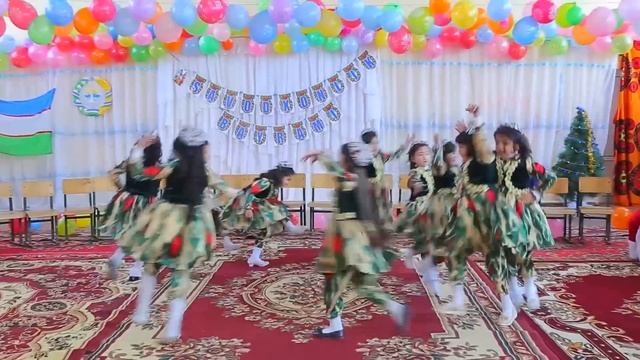 Alifbe Bayramida Olma Pishganda