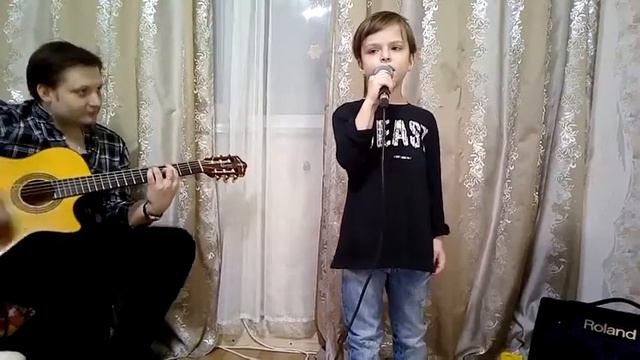 Миша Сандалов /Gnarls Barkley "Crazy" смотреть онлайн