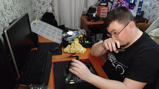Пересборка и апгрейд компьютера с авито для подписчика из другого города!чистка,замена термопасты! смотреть онлайн