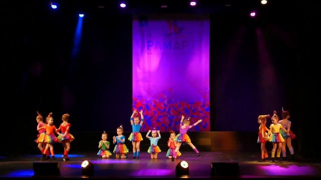 Студия танца "Ассорти" - В коробке с карандашами смотреть онлайн