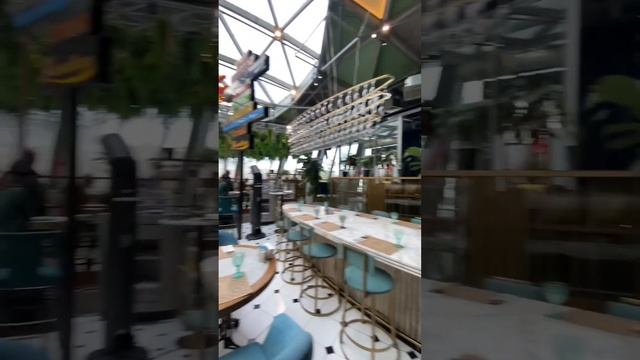 Ресторан «Зарядье» в центре Москвы – все блюда в меню за 400 рублей. #food #рестораны #москва смотреть онлайн