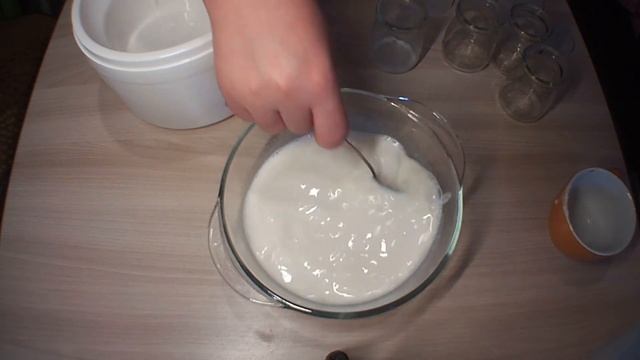 Готовим Йогурт теперь только дома.\We prepare Yogurt now only at home. смотреть онлайн