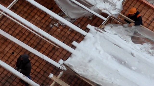 Л1 ЛЭК работы стилобате ЖК Лондон Парк