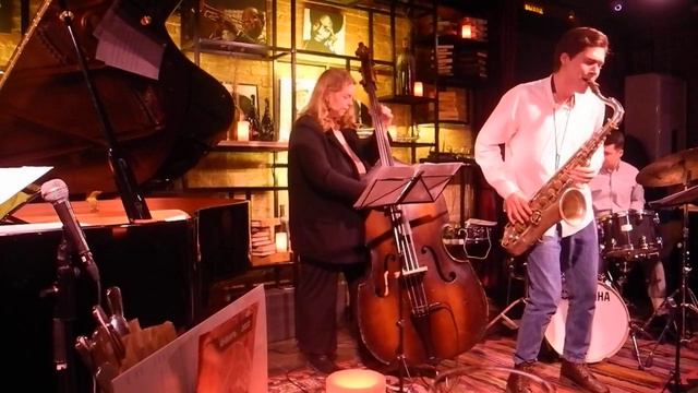 Mccoy Tyner "Changes" (аранжировка: Вероника Богданович) смотреть онлайн