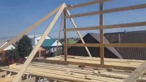 делаем крышу конвертом.