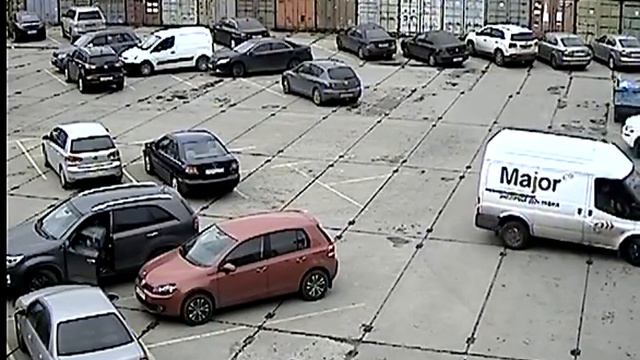 BEWARD B1073 запись с IP-камеры, день смотреть онлайн