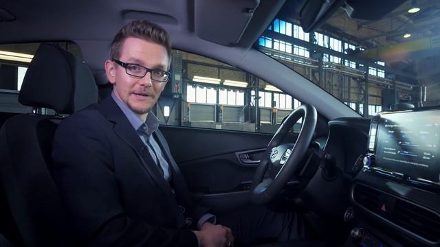 Hyundai Kona Elektro - Walk Around with the first fully electric B-SUV смотреть онлайн