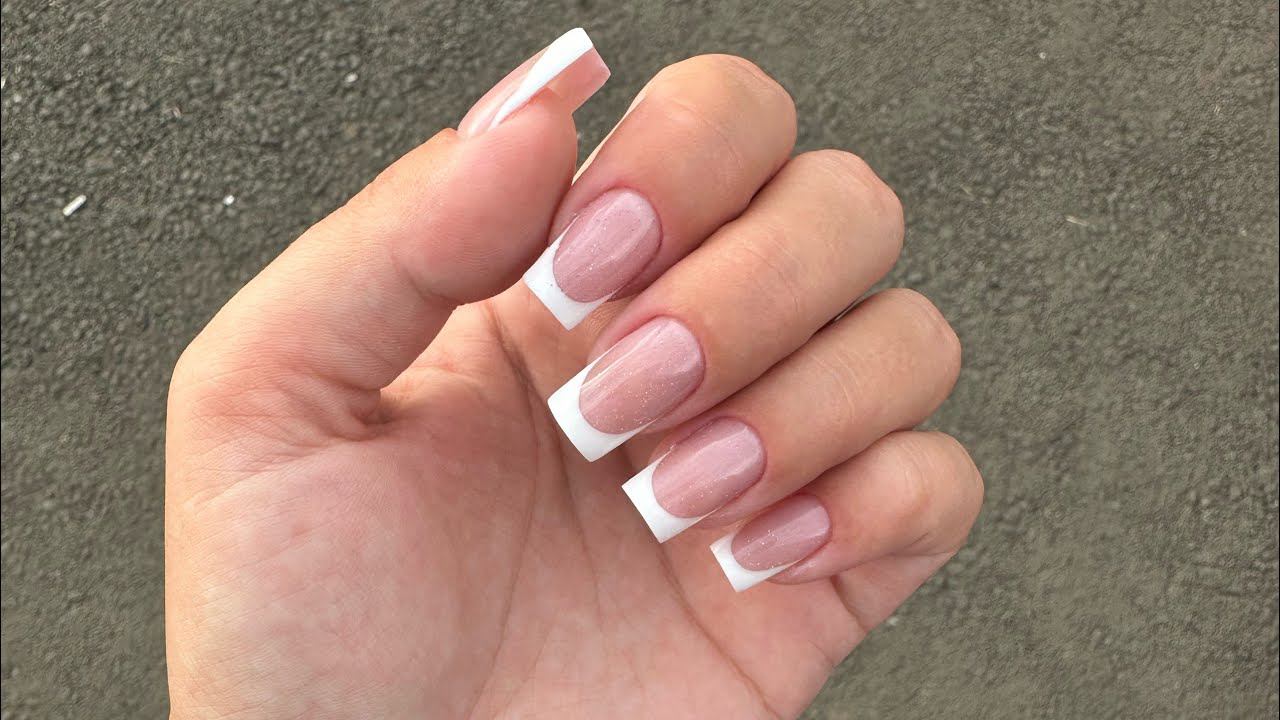 МАНИКЮР ЛЕВОЙ РУКОЙ | ФРЕНЧ смотреть онлайн