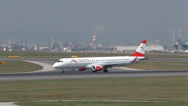 Austrian Airlines Embraer 195 landing at Vienna Airport | OE-LWO смотреть онлайн