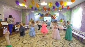 песни на выпускной в детском саду "Почемучки" автор М. Басова