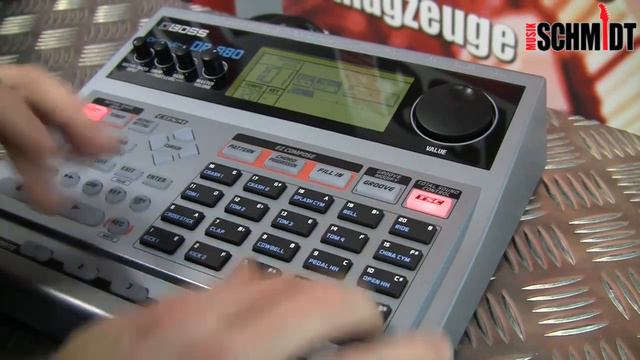 Boss DR-880 [engl.] смотреть онлайн