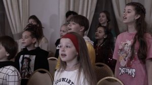 Ты - мой ангел, Мама (Детский Хор Великан)