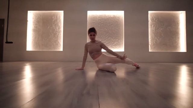 Floor work/ Strip - Enrique Iglesias - Ring my bells смотреть онлайн