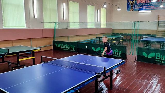 Приглашение на тренировки по теннису в Светлограде смотреть онлайн