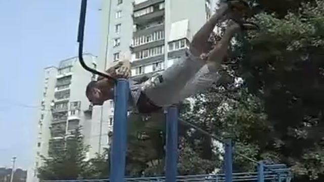 Денис Минин - тренировка. смотреть онлайн