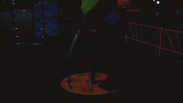 Крутится на Карусели стоя 2019 году 20:23