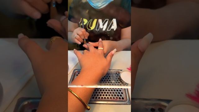 Fresh nails ? смотреть онлайн