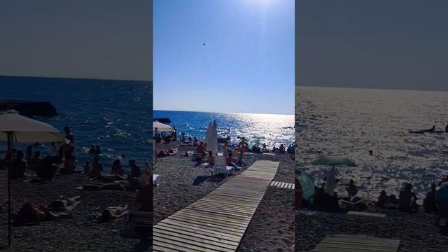 воздух +27, вода +25 #сочи #мамайка #черное #море #2023 #пляж #сентябрь #природа #дети смотреть онлайн