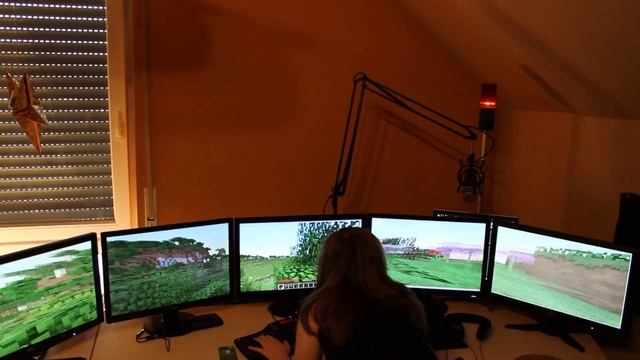Let's Play Minecraft on 5 Monitors + NVIDIA Surround + Eyefinity + смотреть онлайн