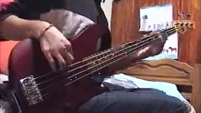 Slapping Fender Jazz Bass Plus смотреть онлайн