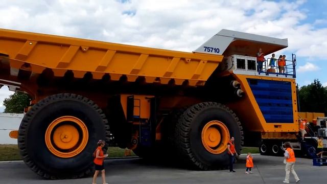 Завод БЕЛАЗ