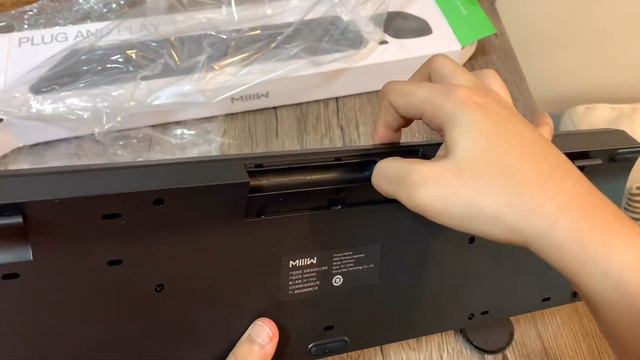 [UNBOXING + First Impressions] Xiaomi MIIIW Wireless Keyboard And Mouse Combo