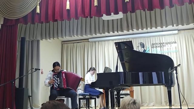 А.Баканов "Французская открытка", исп.Ким Ильмира (баян), Зулкарнеева Анна (фоно). смотреть онлайн