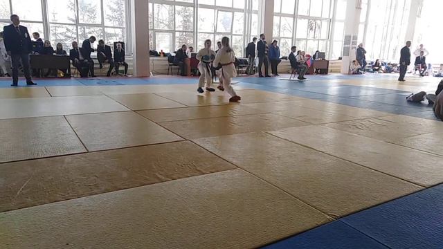1ая часть соревнований я в красном и 1бой незасняли поэтому ловите сразу 2ой💪🥋 смотреть онлайн