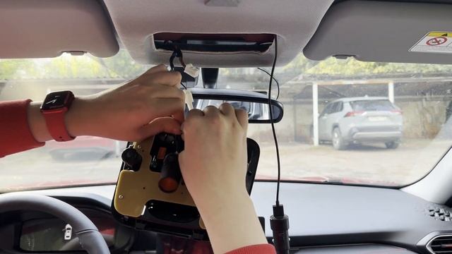 Адаптер для подключения видеорегистратора к плафону KAIYI / CHERY смотреть онлайн