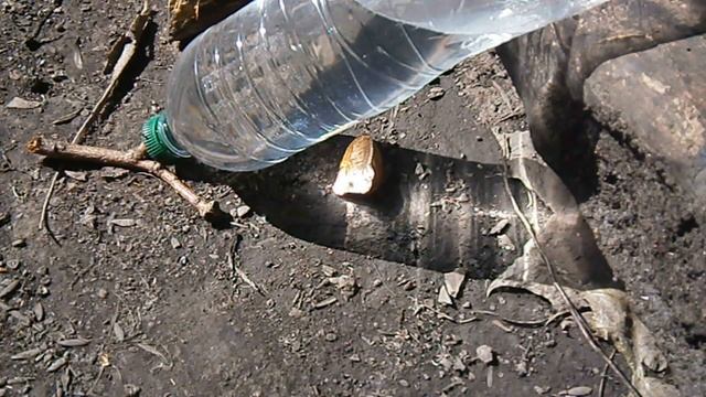 Добыть огонь бутылкой. Get fire a plastic bottle смотреть онлайн