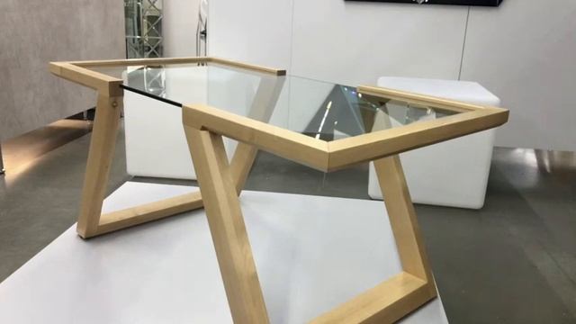 Арт. 58 Стеклянный стол смотреть онлайн