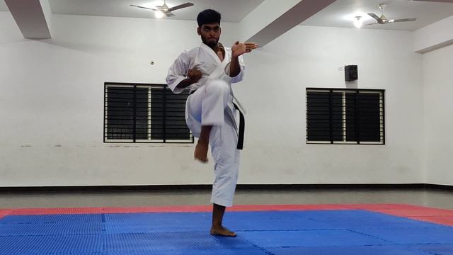 Papuren Kata---Shito-Ryu Karate .
